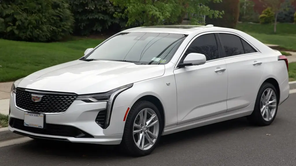 Cadillac CT4 Luxury sedan in Summit White