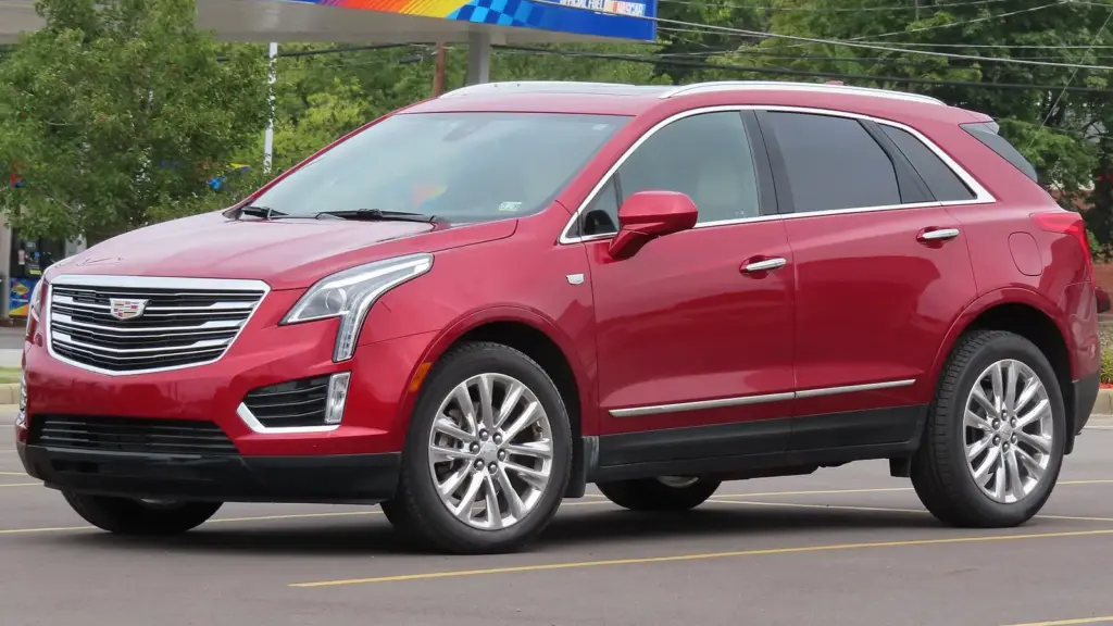 Cadillac XT5 Luxury crossover in Red Horizon Tintcoat