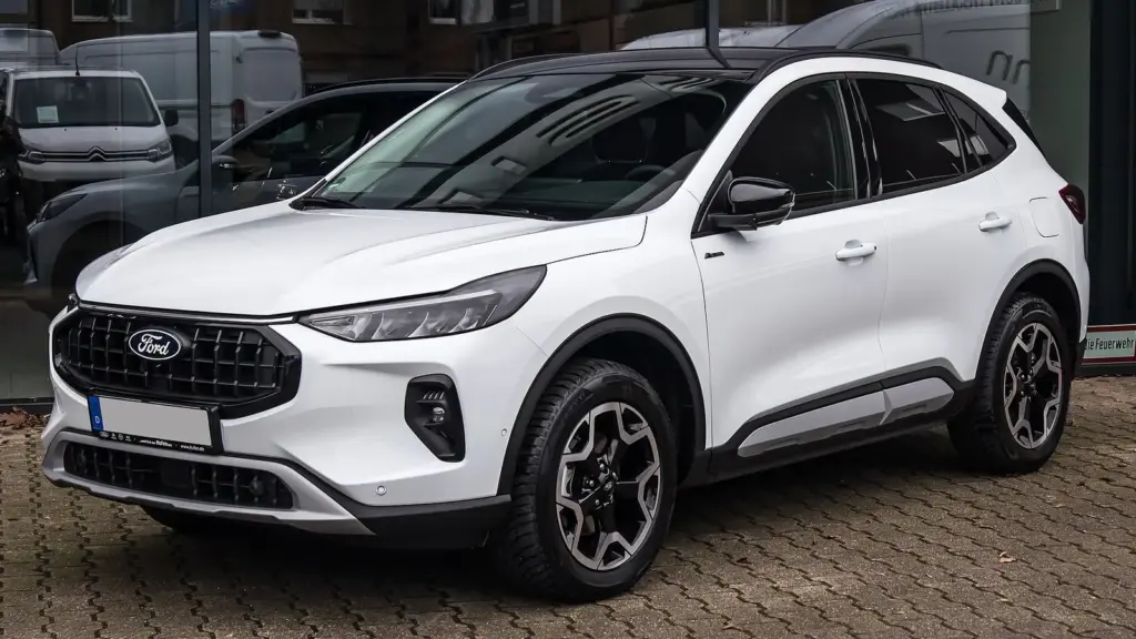 Ford Kuga full hybrid AWD Active, facelifted third generation