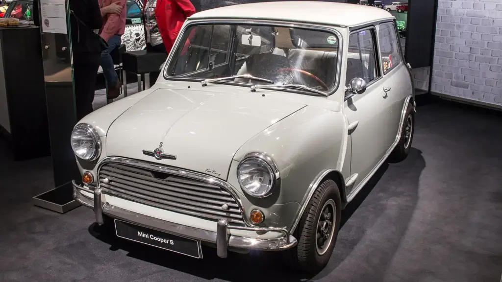 Morris Mini Cooper S at Techno-Classica 2018 in Essen