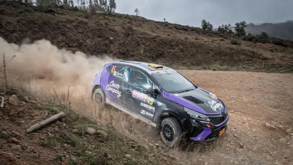 Rally car on a gravel stage of Rally Chile Bío Bío near Concepción in 2024