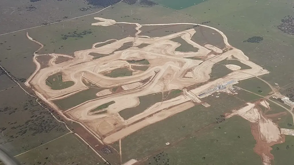Aerial view of The Bend Motorsport Park at Tailem Bend under construction in 2017