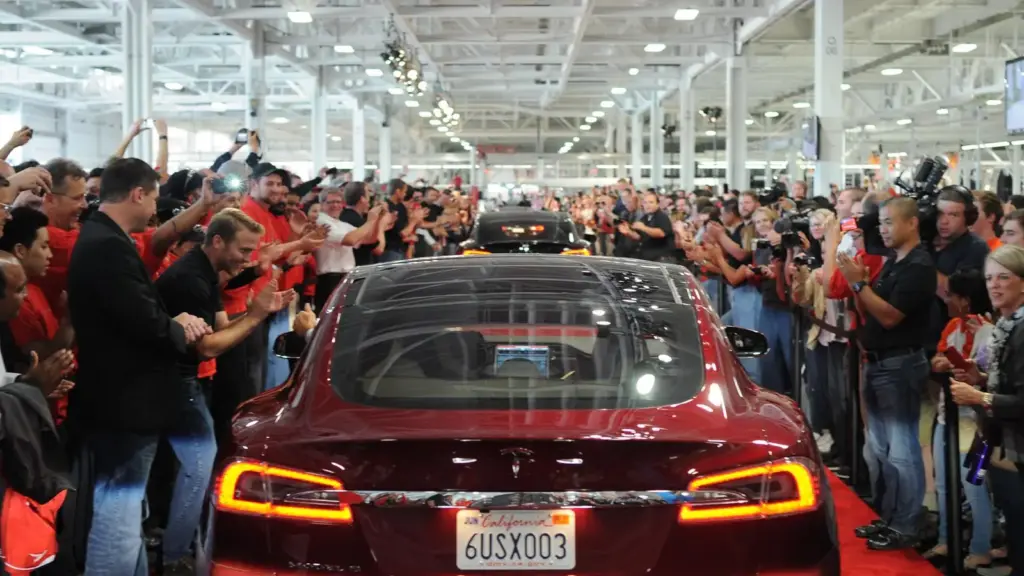 Tesla Model S parade at the first customer deliveries at the Fremont factory in June 2012