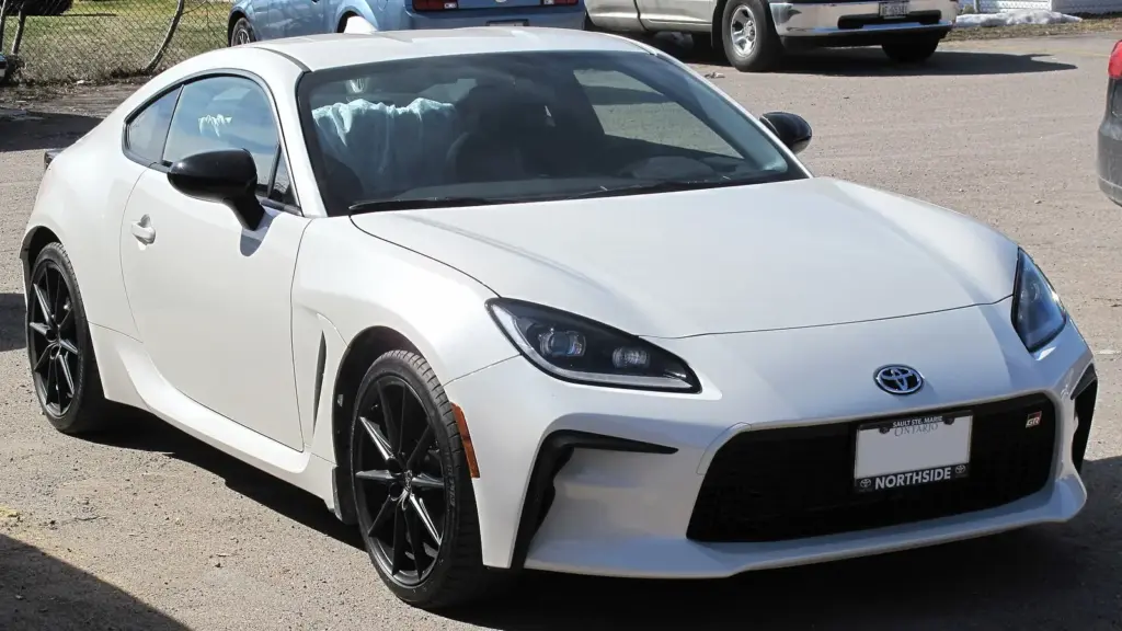 White 2022 Toyota GR86 Premium sports coupe photographed in Ontario, Canada