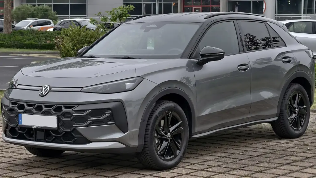 Second-generation Volkswagen T-Roc 1.5 eTSI Style