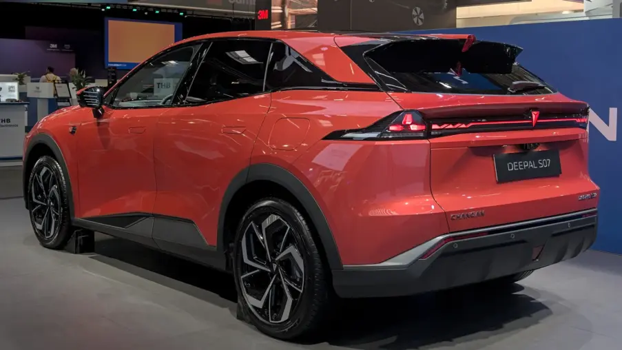 Red Deepal S07 electric SUV on the Changan stand at IAA Mobility 2025