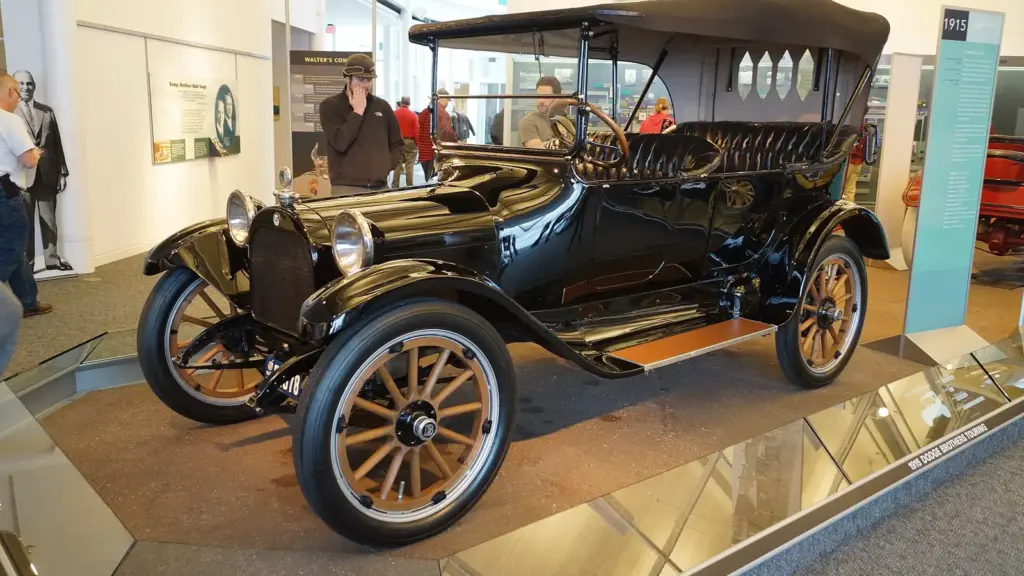 1915 Dodge Brothers touring car