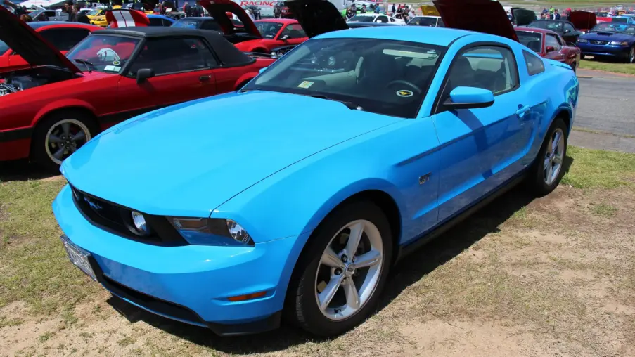 2010 Ford Mustang GT coupe in Grabber Blue, facelifted S197