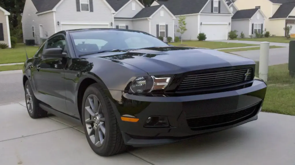 Black 2011 Ford Mustang V6 coupe, S197 generation