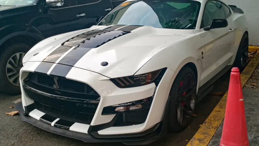 2020 Ford Mustang Shelby GT500 in Oxford White, photographed in Muntinlupa, Philippines