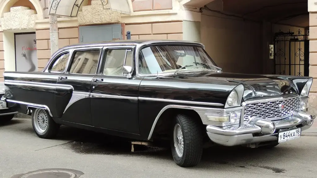 Black GAZ-13 Chaika limousine