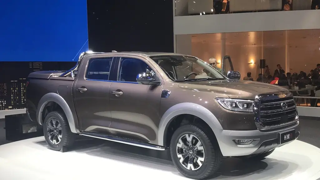 Brown GWM Poer (Cannon) pickup on a display stand