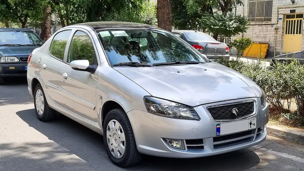 Silver IKCO Runna Plus sedan