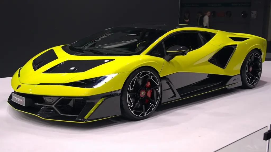2025 Lamborghini Fenomeno limited-edition V12 hybrid