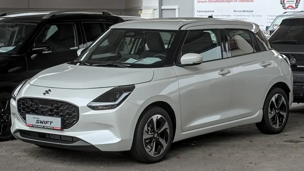 Silver fourth-generation Suzuki Swift