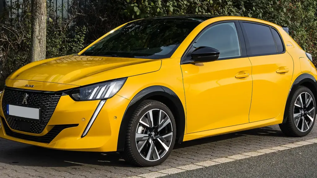 Second-generation Peugeot 208 GT-Line