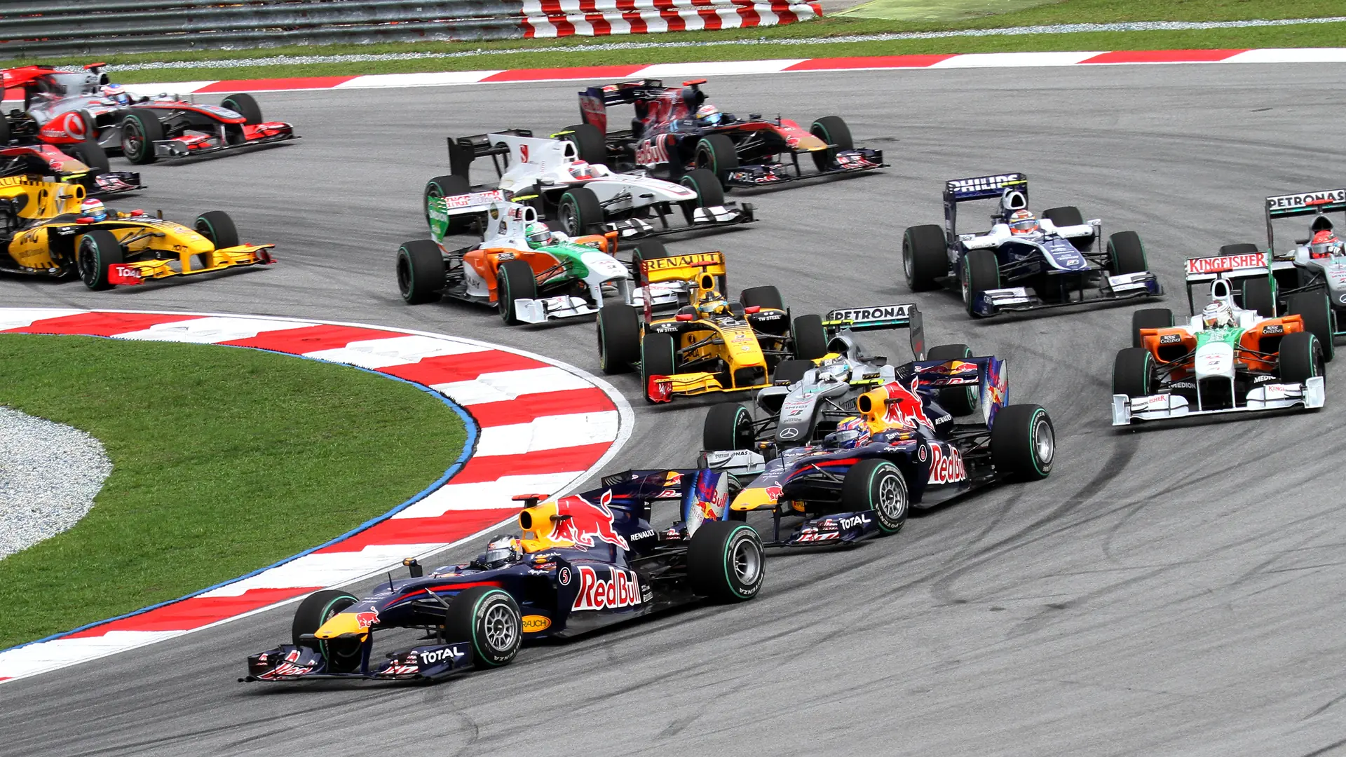 The opening lap of the 2010 Malaysian Grand Prix