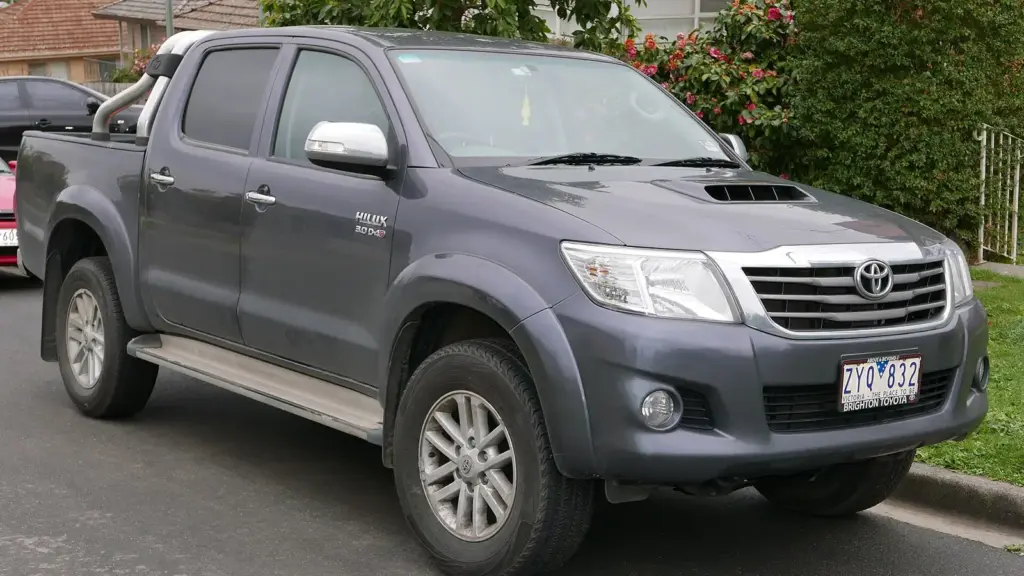 Gray 2013 seventh-generation Toyota HiLux SR5 double cab in Victoria, Australia