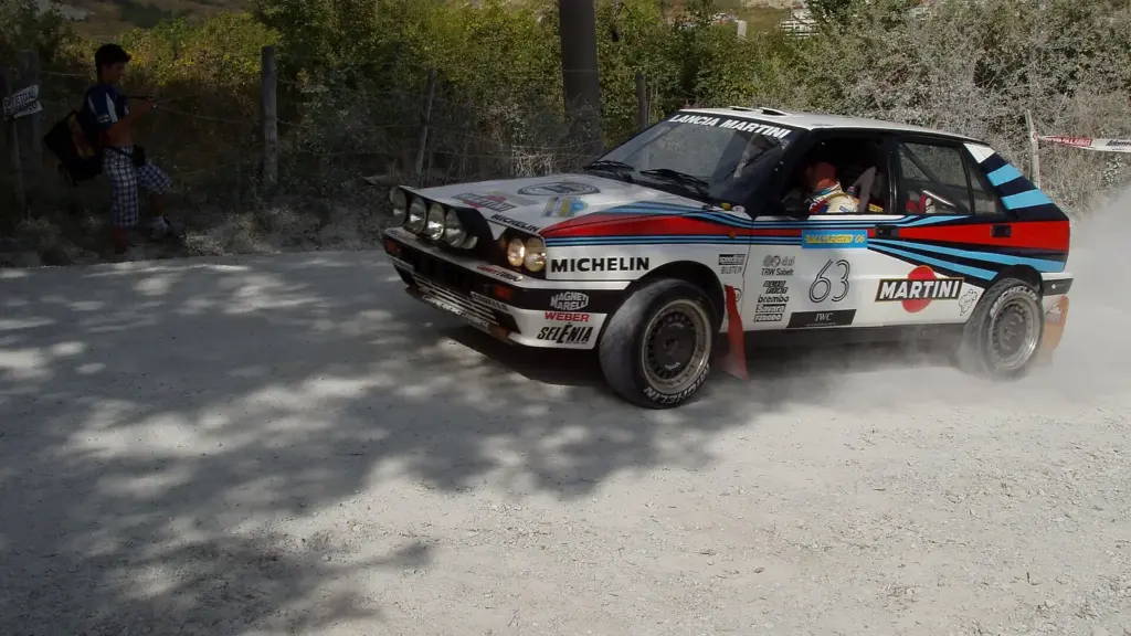 1988–89 Lancia Delta HF Integrale 8v rally car at Rally Legend 2006 in San Marino