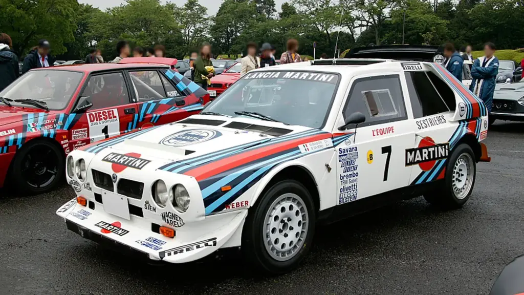 Lancia Delta S4 Group B rally car in Martini colors